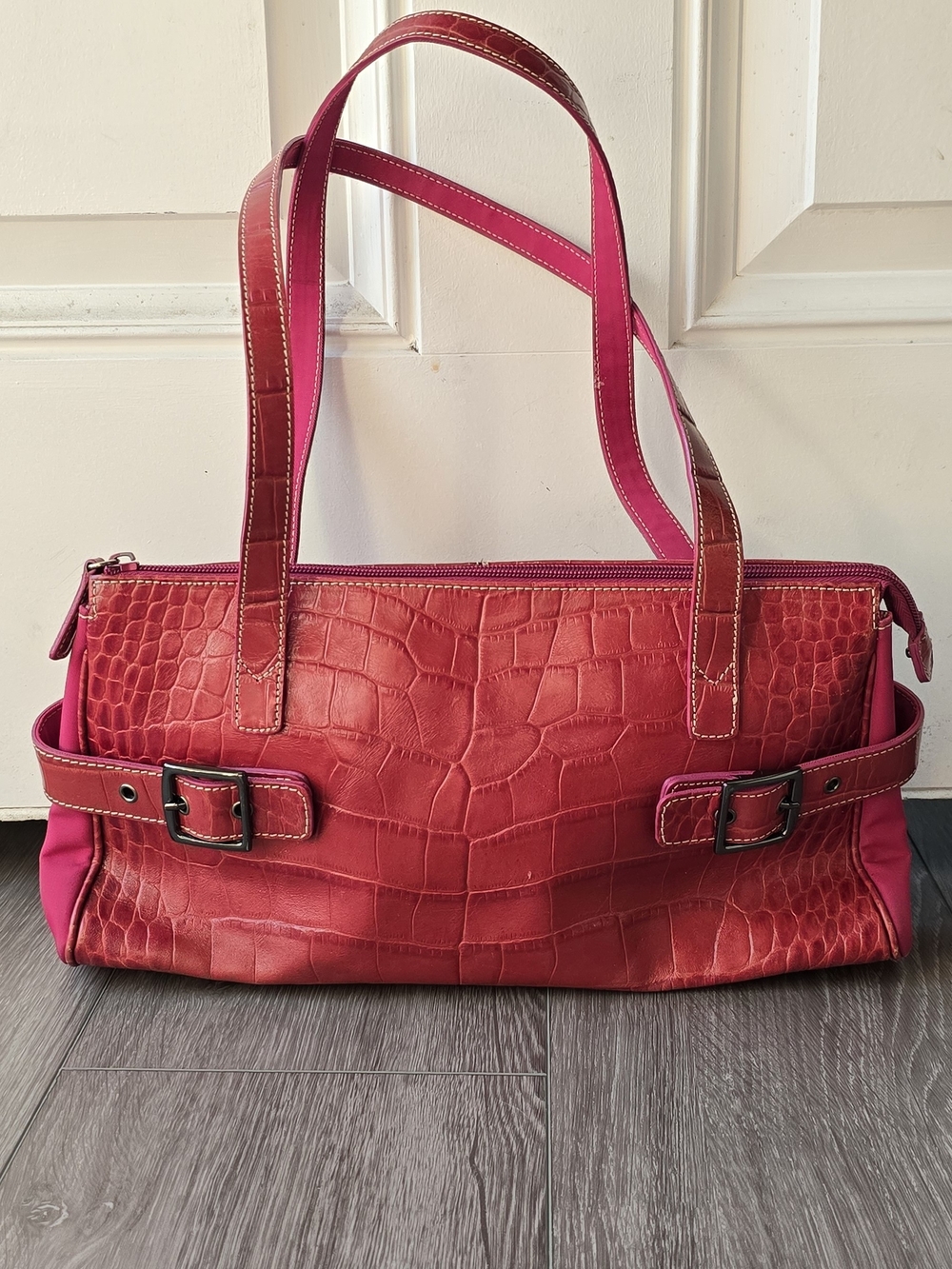 Franco Sarto Red Croc Embossed Shoulder Bag Hot Pink Buckle Y2K Barbiecore